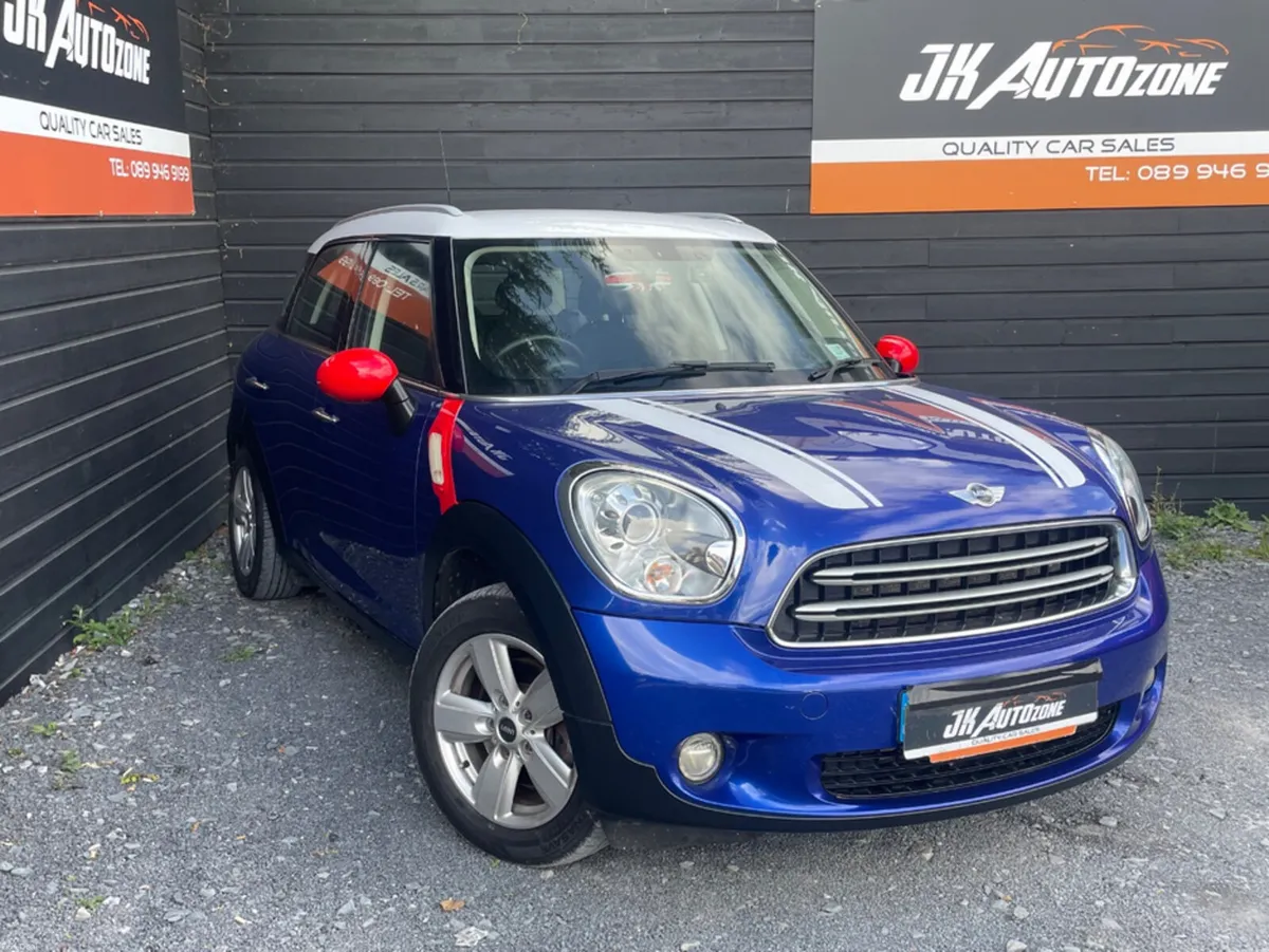 Mini Countryman 5DR AUTO COOPER 2.0D - Image 1