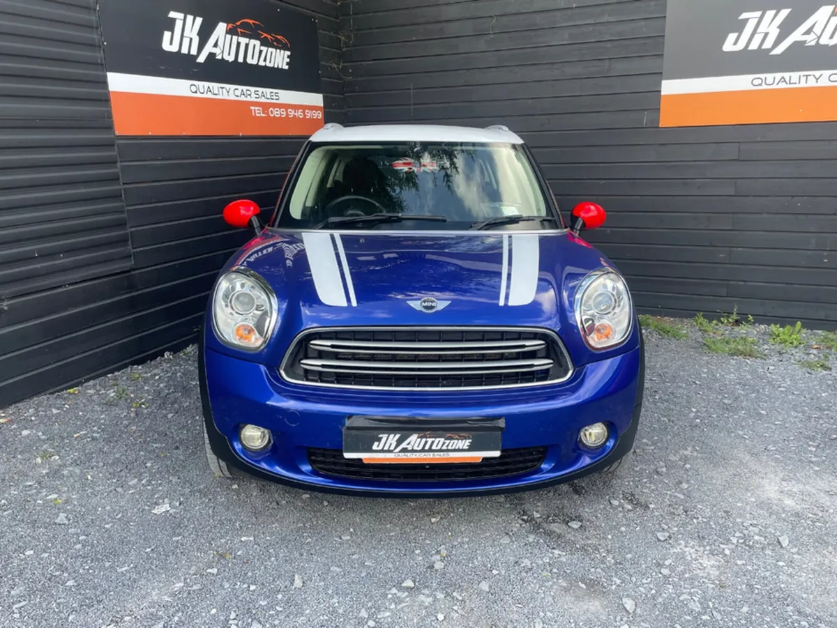 Mini Countryman 5DR AUTO COOPER 2.0D - Image 2