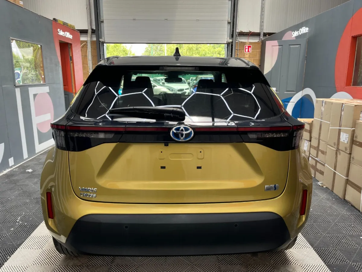 Toyota Yaris Cross 2021 TOYOTA YARIS CROSS HYBRID - Image 3