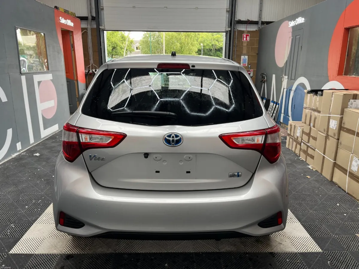 Toyota Vitz 2019 TOYOTA VITZ HYBRID F 1.5 AUTOMATI - Image 3