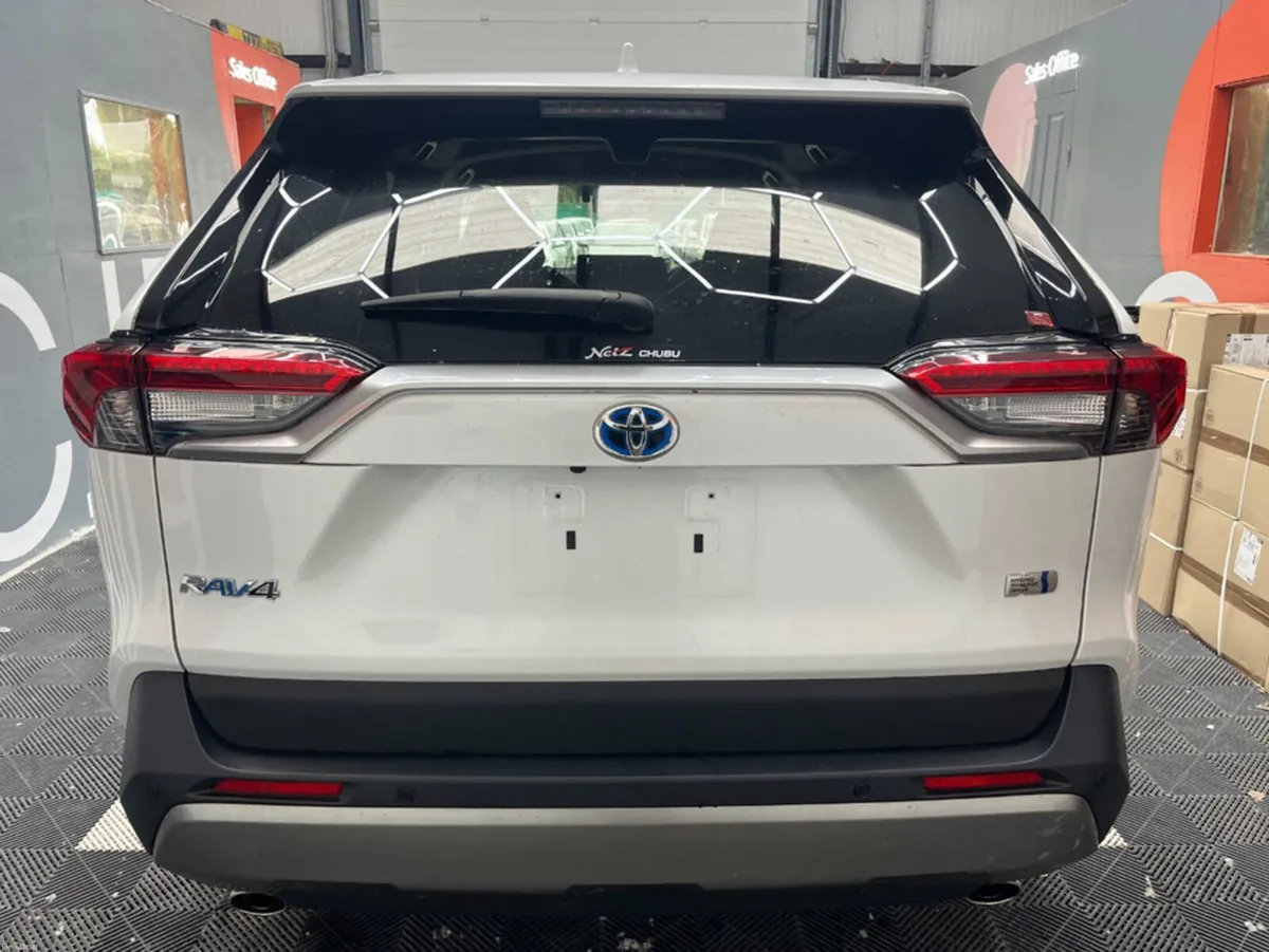 Toyota RAV4 2024 TOYOTA RAV4 HYBRID G 2.5 AUTOMATI - Image 3