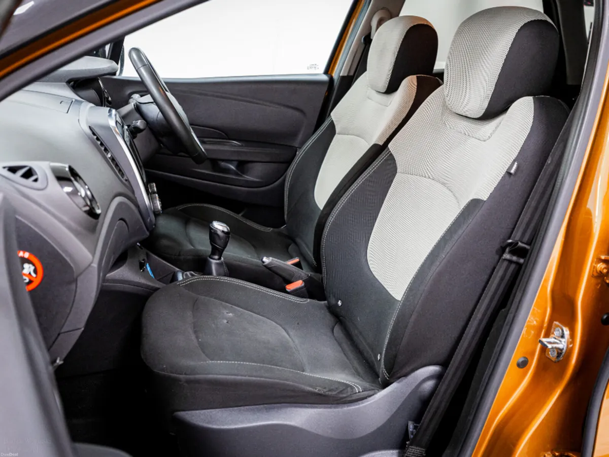 Renault Captur Iconic 1.5 Diesel 90HP - Image 5