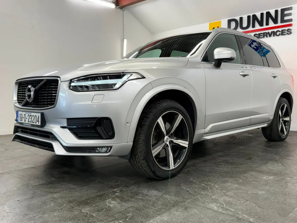 Volvo XC90 **R-DESIGN**PAN ROOF**FULL LEATHER**DRI - Image 4