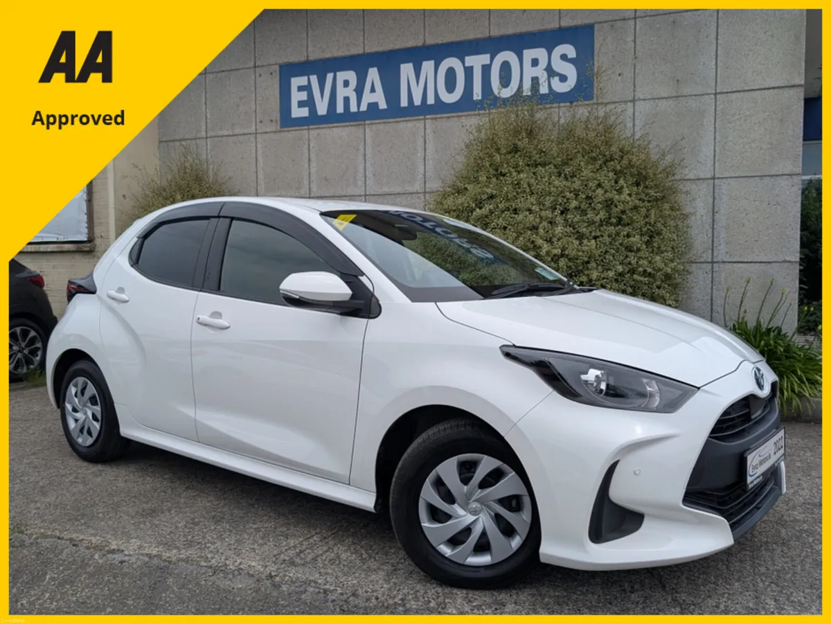 Toyota Yaris X HYBRID AUTOMATIC 1.5 PETROL //LOW M - Image 1