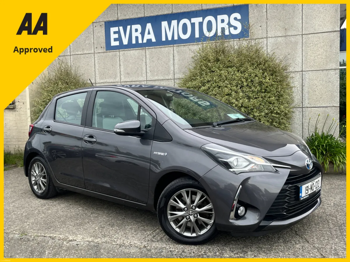 Toyota Yaris LUNA HYBRID AUTOMATIC 1.5 PETROL //RE - Image 1