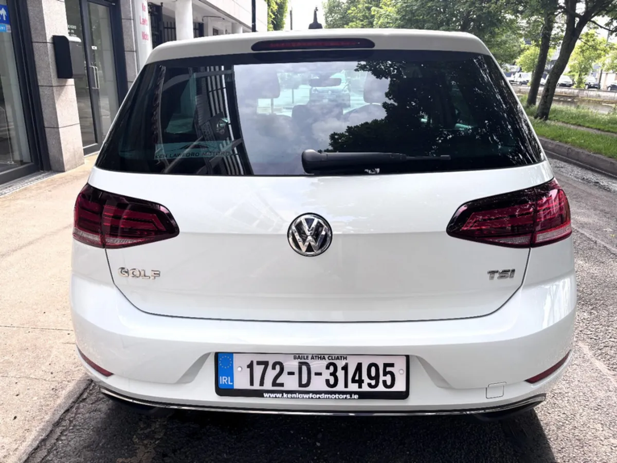 Volkswagen Golf 1.2 Tsi COMFORTLINE AUTO 5DR - Image 4