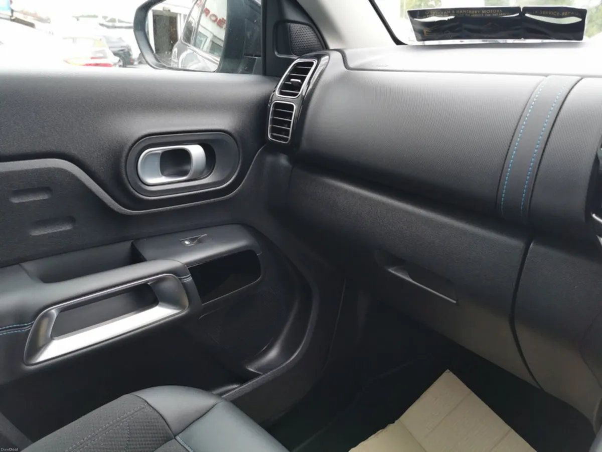 Citroen C5 Aircross FEEL PACK BLUEHDI 130 MY50 4DR - Image 2