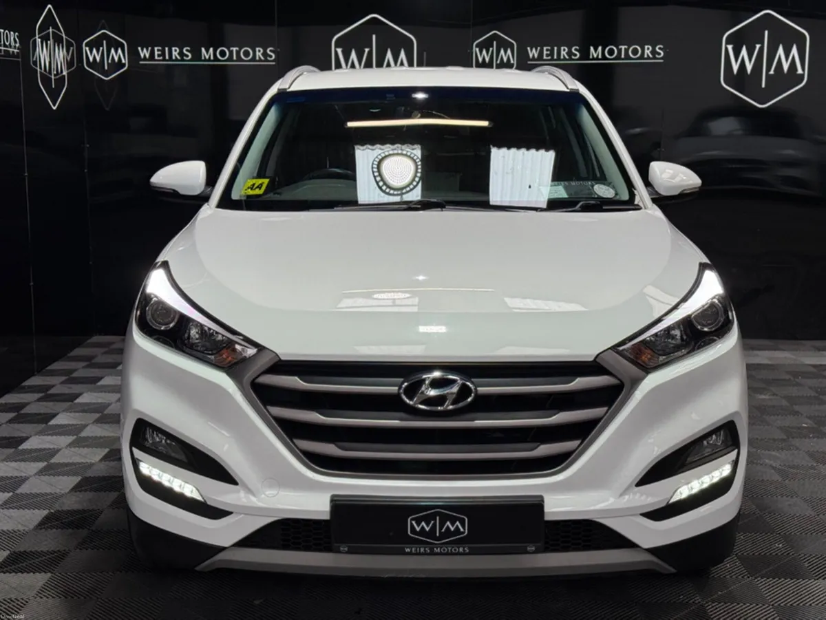 Hyundai Tucson 1.7 DIESEL LOW MILEAGE - Image 4