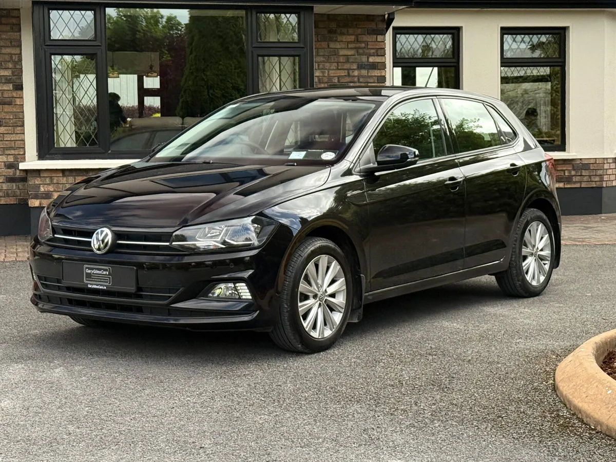 *56000 kms* Immaculate 182 Volkwagen Polo CL! - Image 3