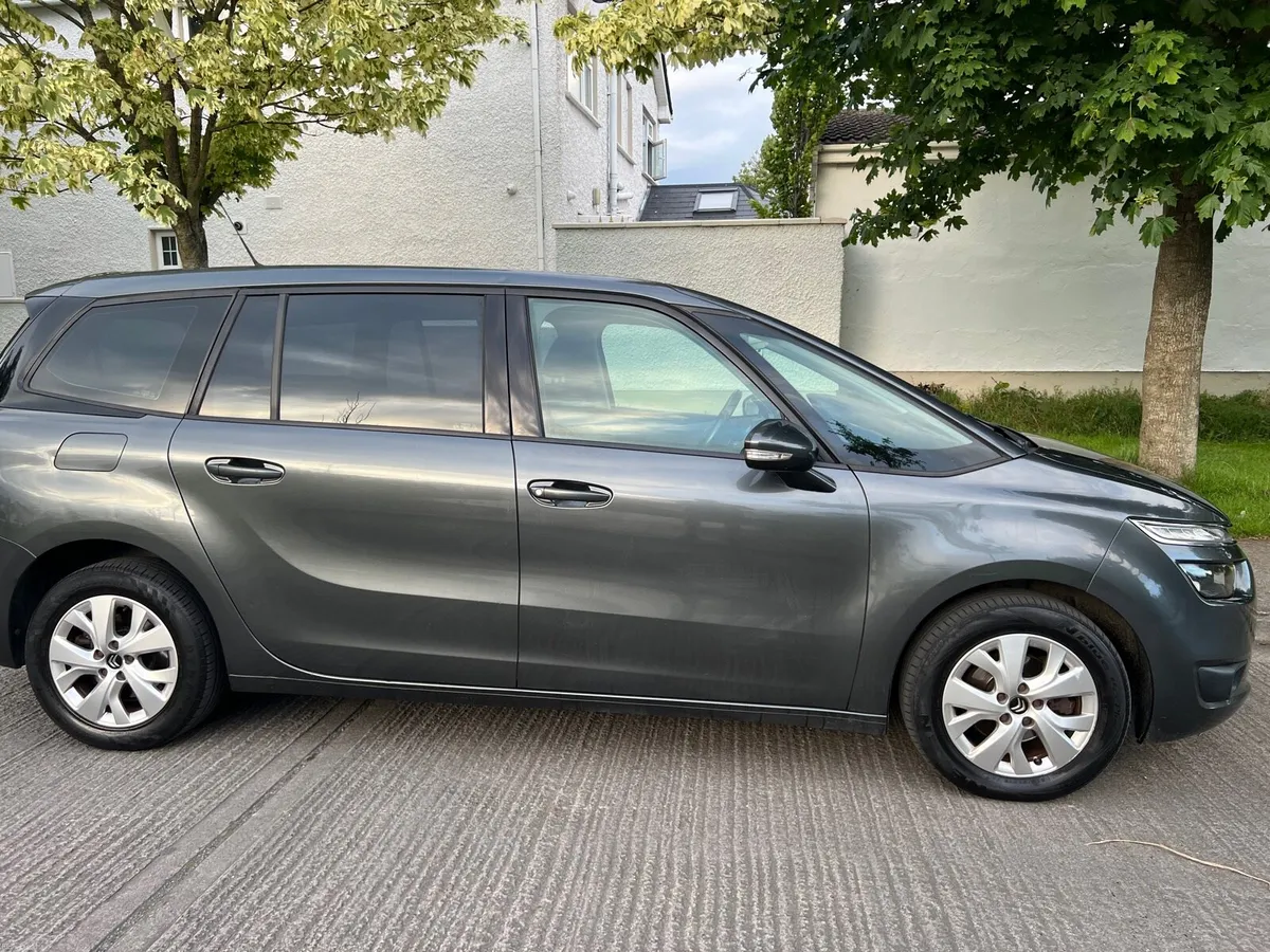 Citroen Grand C4 Picasso Auto 7 Seat 1.6 HDI,AsNew - Image 4