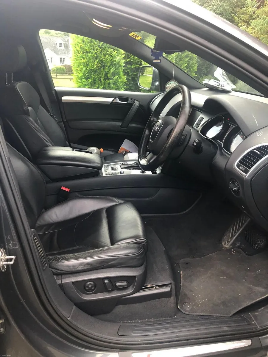 Audi Q7 2007 - Image 1
