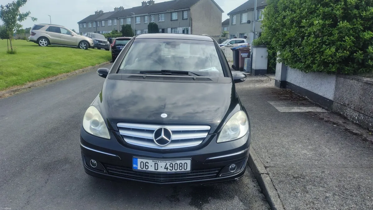 Mercedes-Benz B-Class 2006 Petrol 1.5L Manual - Image 3