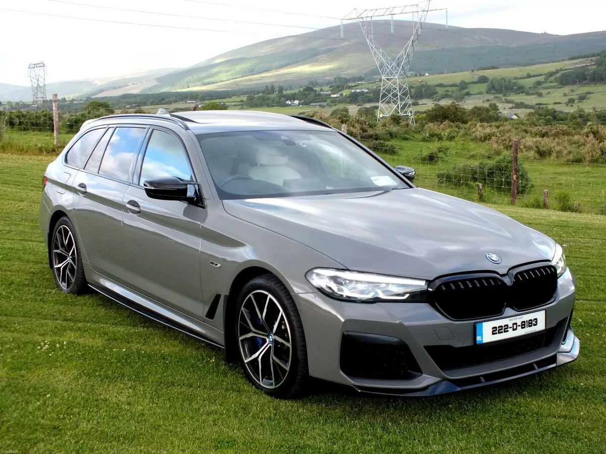 2022 BMW 530E M-Sport - Image 1