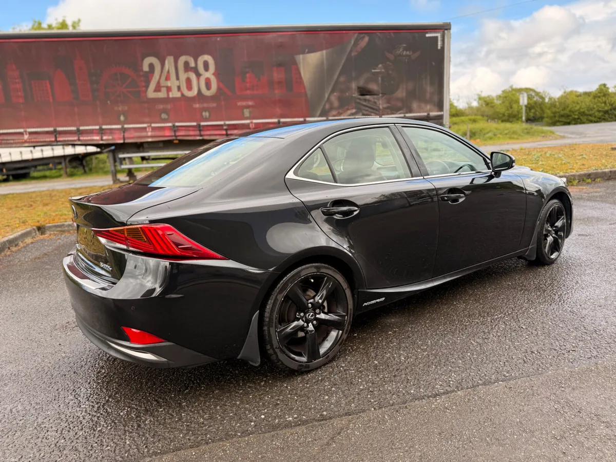 Lexus IS 300H (2018) 2.5L Petrol Hybrid - Image 5