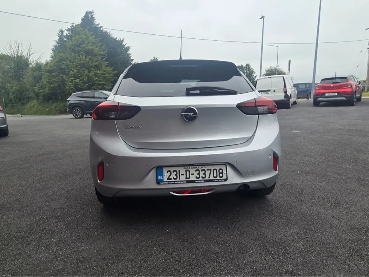 Opel Corsa SPORT 1.2 75PS-PET-5SP 4DR - Image 4