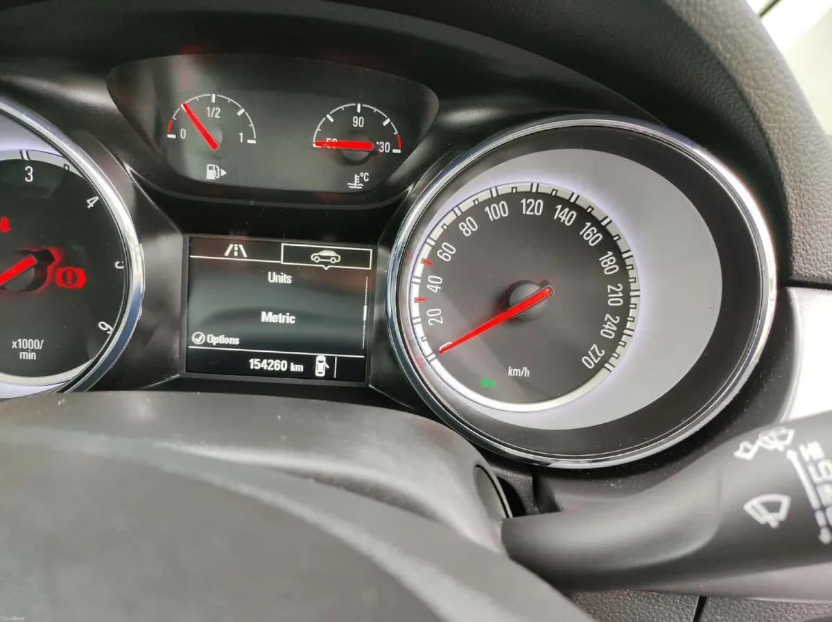 Opel Astra 2016 1.6 turbo disel - Image 4