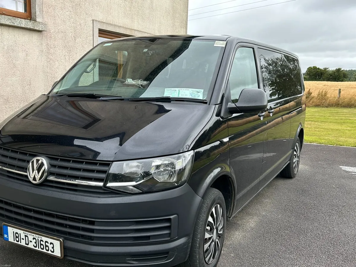 Volkswagen Caravelle / Shuttle 9 Seater 2018 - Image 5