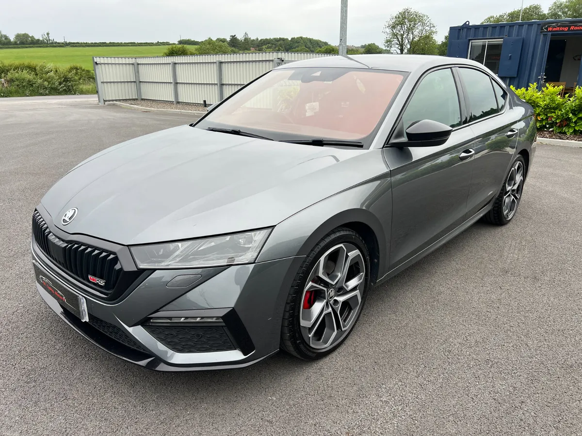 2023 Skoda Octavia VRS 2.0 TDI - Automatic - Image 4