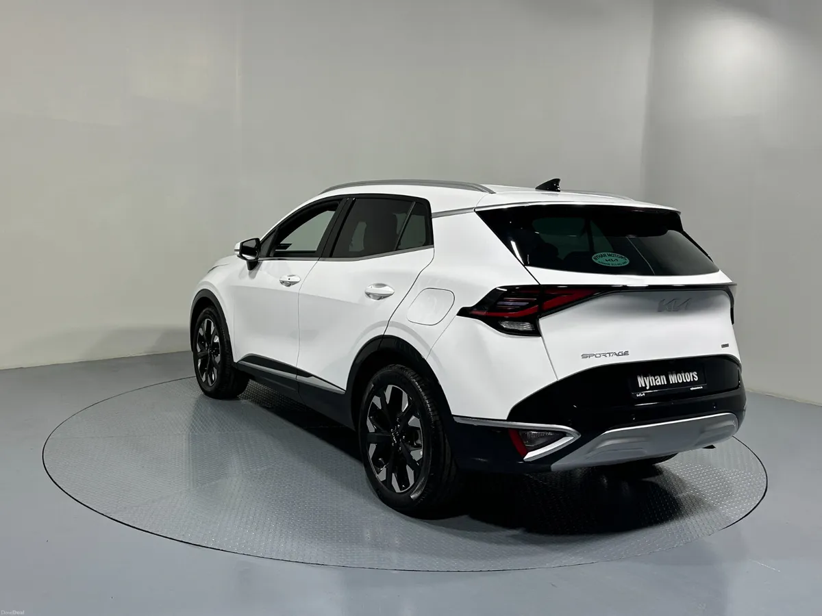 Kia Sportage Plug In Hybrid (2026) - Image 5