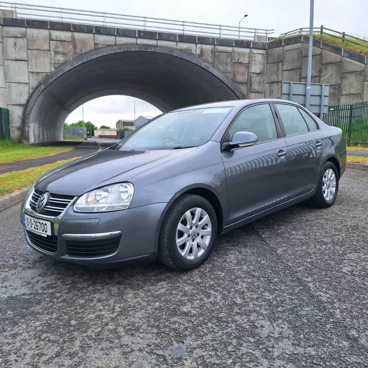 Volkswagen Jetta 1.6 2010 - Image 1