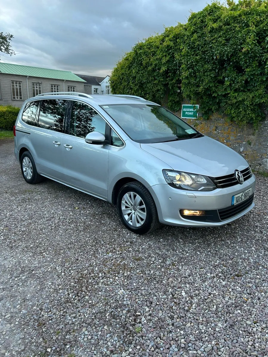 2013 Volkswagen Sharan 7 seater - Image 1