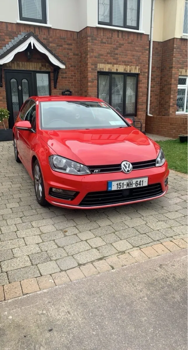 2015 Volkswagen Golf R-line 1.2 TSI Bluemotion - Image 1