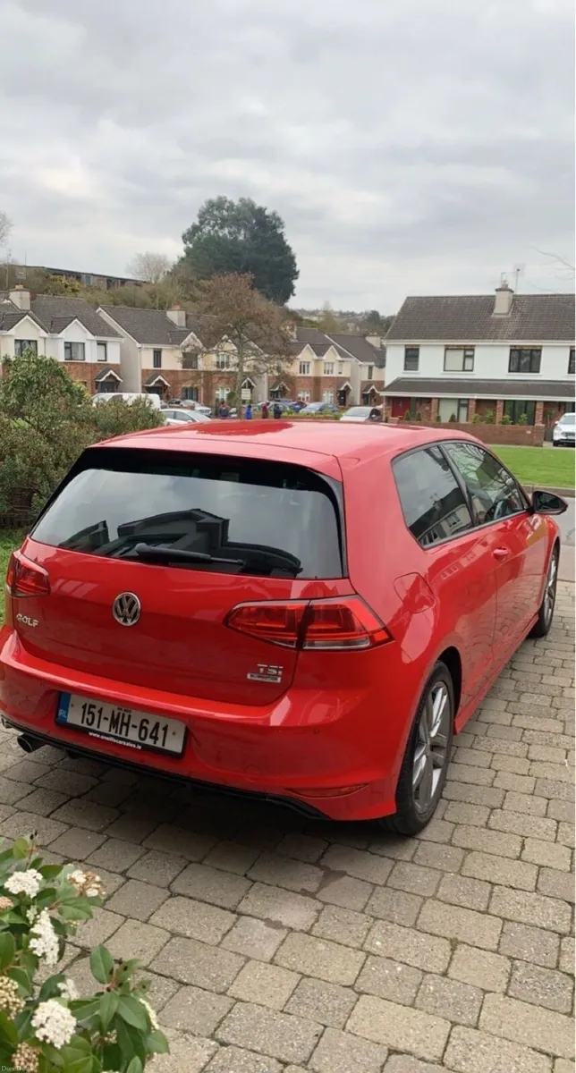 2015 Volkswagen Golf R-line 1.2 TSI Bluemotion - Image 3