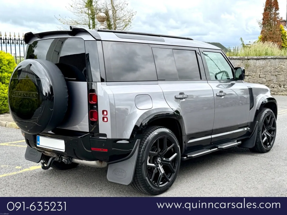 Land Rover Defender 110 3.0d 3 SEATER COMMERCIAL== - Image 3