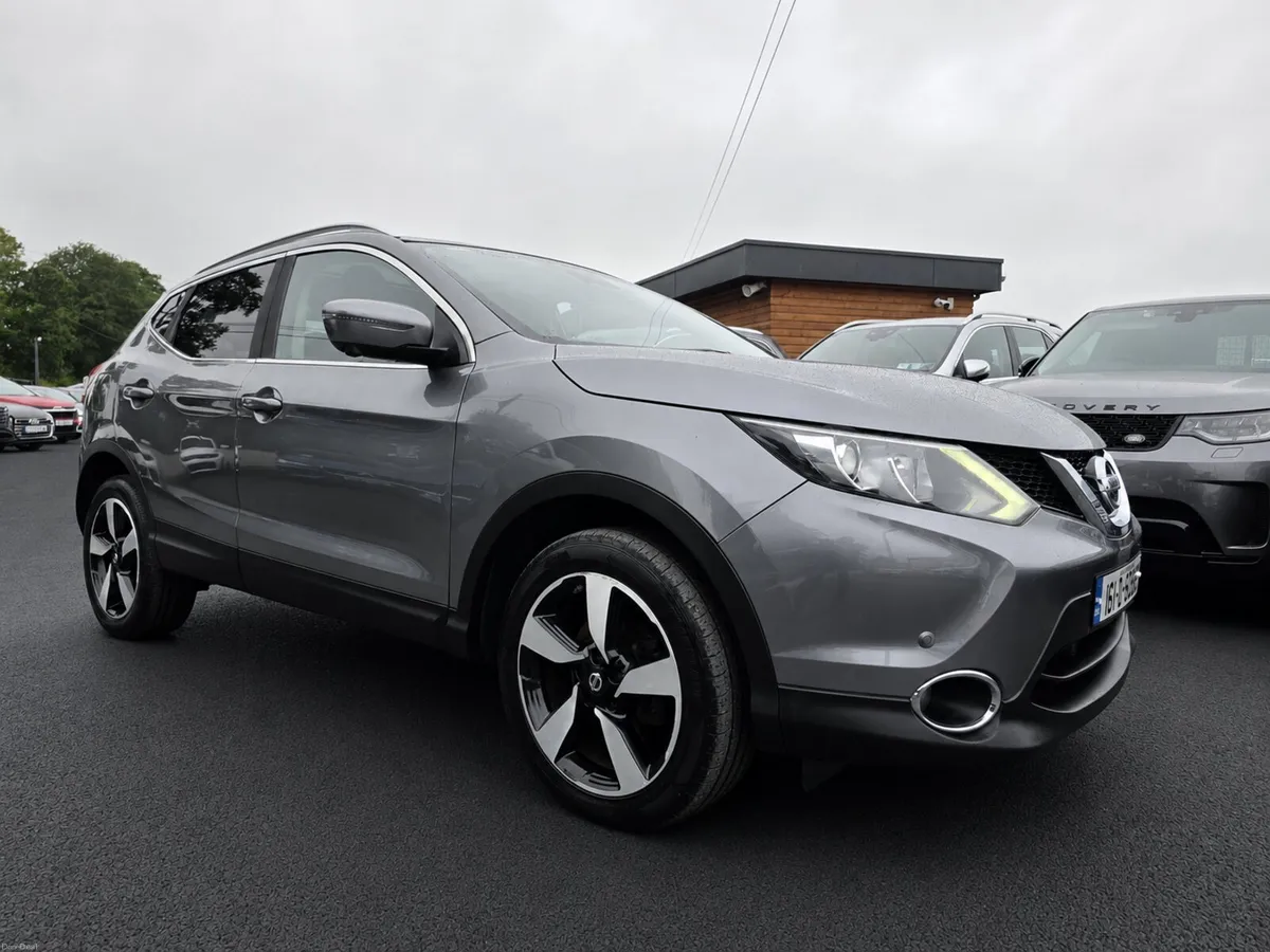 1.6 Nissan Qashqai 1.5DCI SVE PANROOF NAV - Image 1