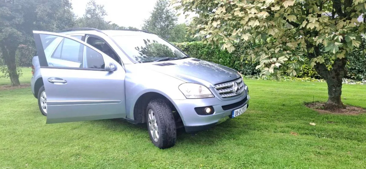 Car - Image 3