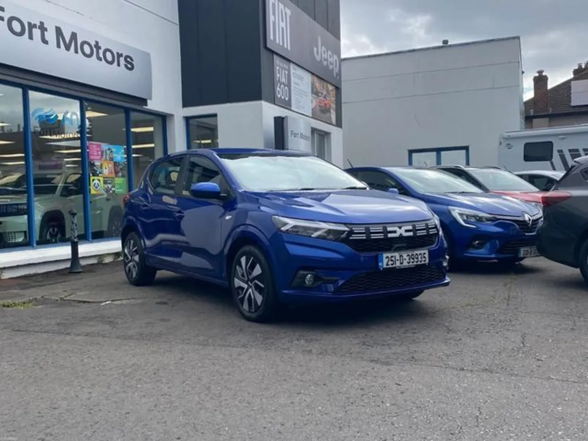 Dacia Sandero Expression 1.0TC e90 , Petrol , Manu - Image 3