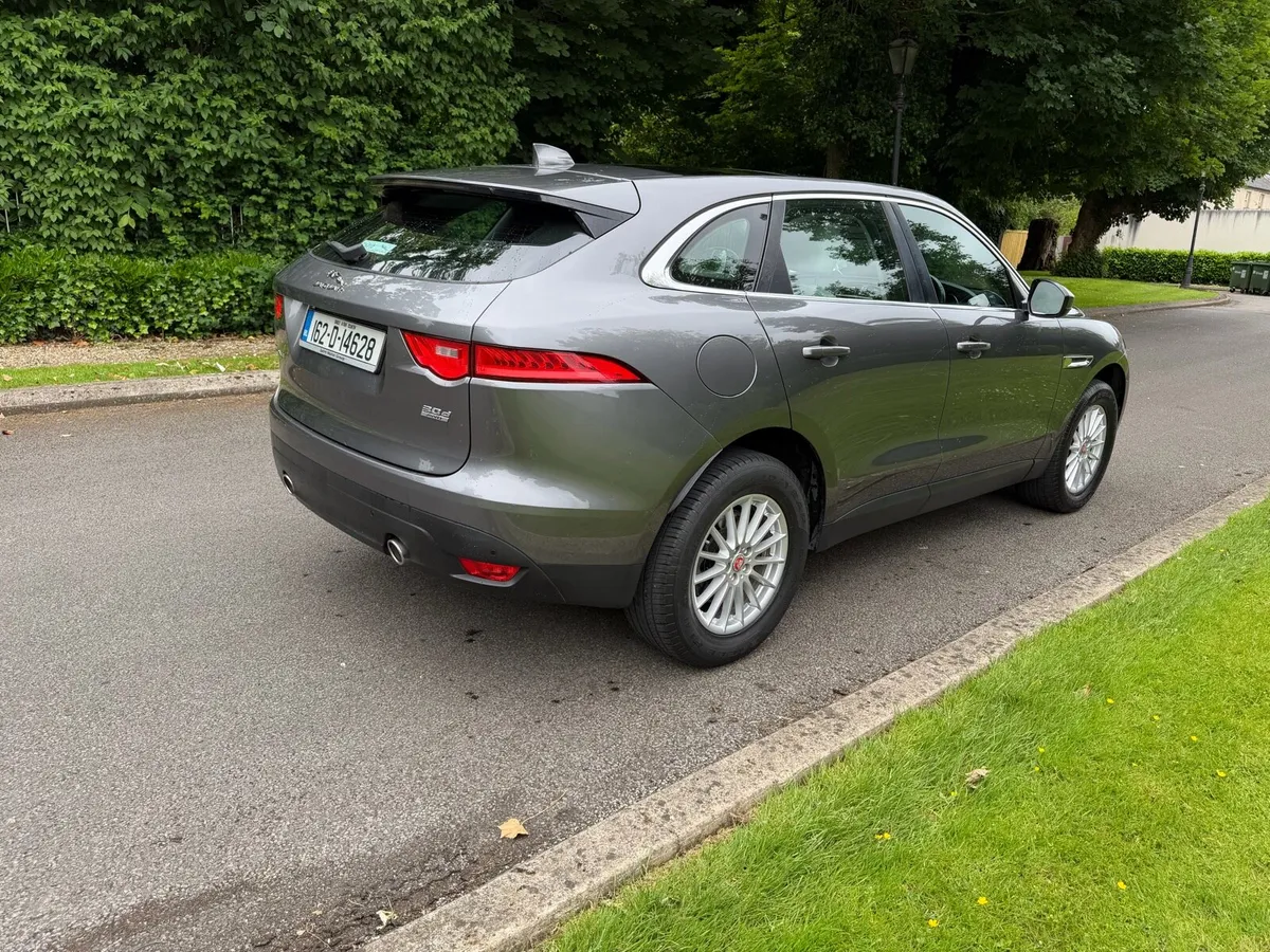 Jaguar F Pace 3.0 AWD. ‘Very low Miles’ - Image 3