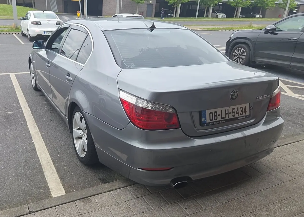 BMW 5-Series 2008 - Image 4