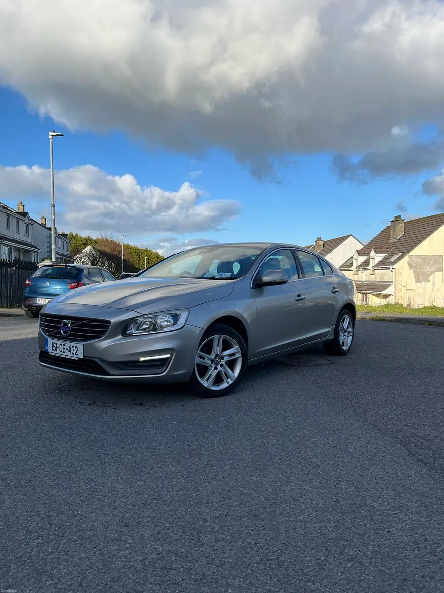 Volvo S60 2015 - Image 1