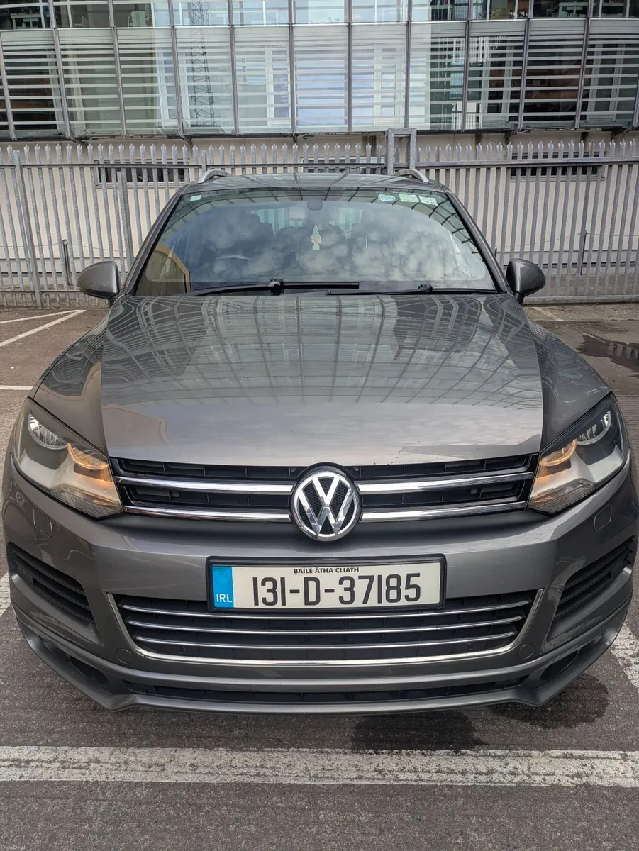 Volkswagen Touareg 2013 - Image 2