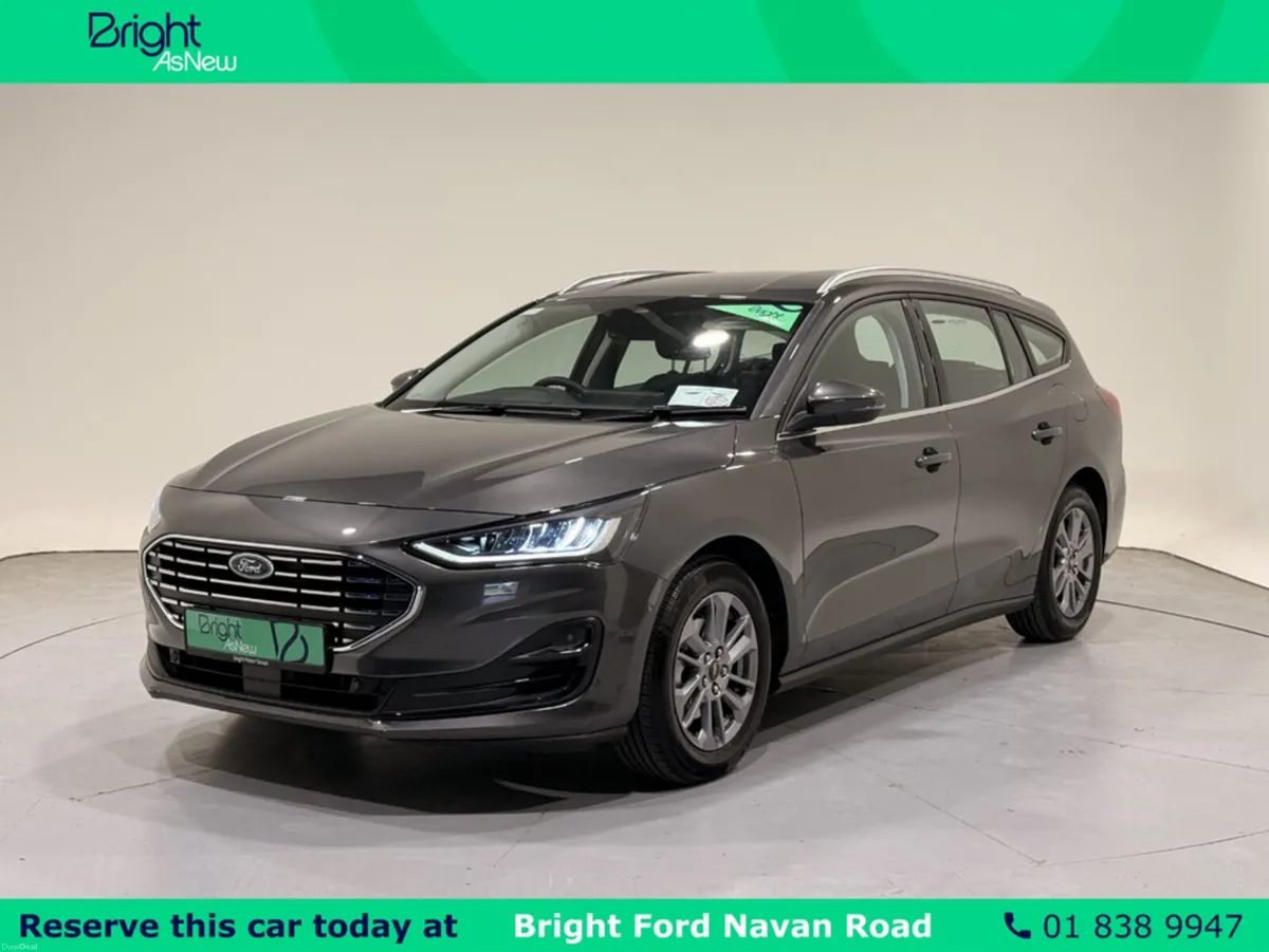 Ford Focus TITANIUM 1.0L ECOBOOST M - Image 4