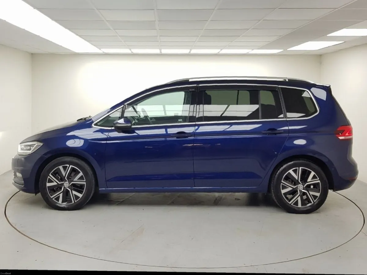 Volkswagen Touran TSi High-Line Auto - Image 5