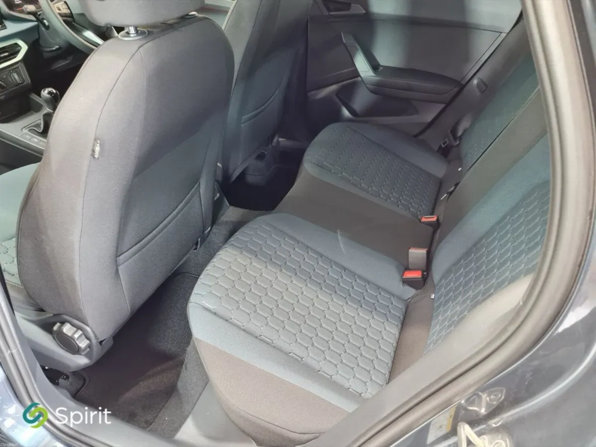 SEAT Ibiza 1.0TSI 95hp SE+**Call John 0861913954 - Image 5