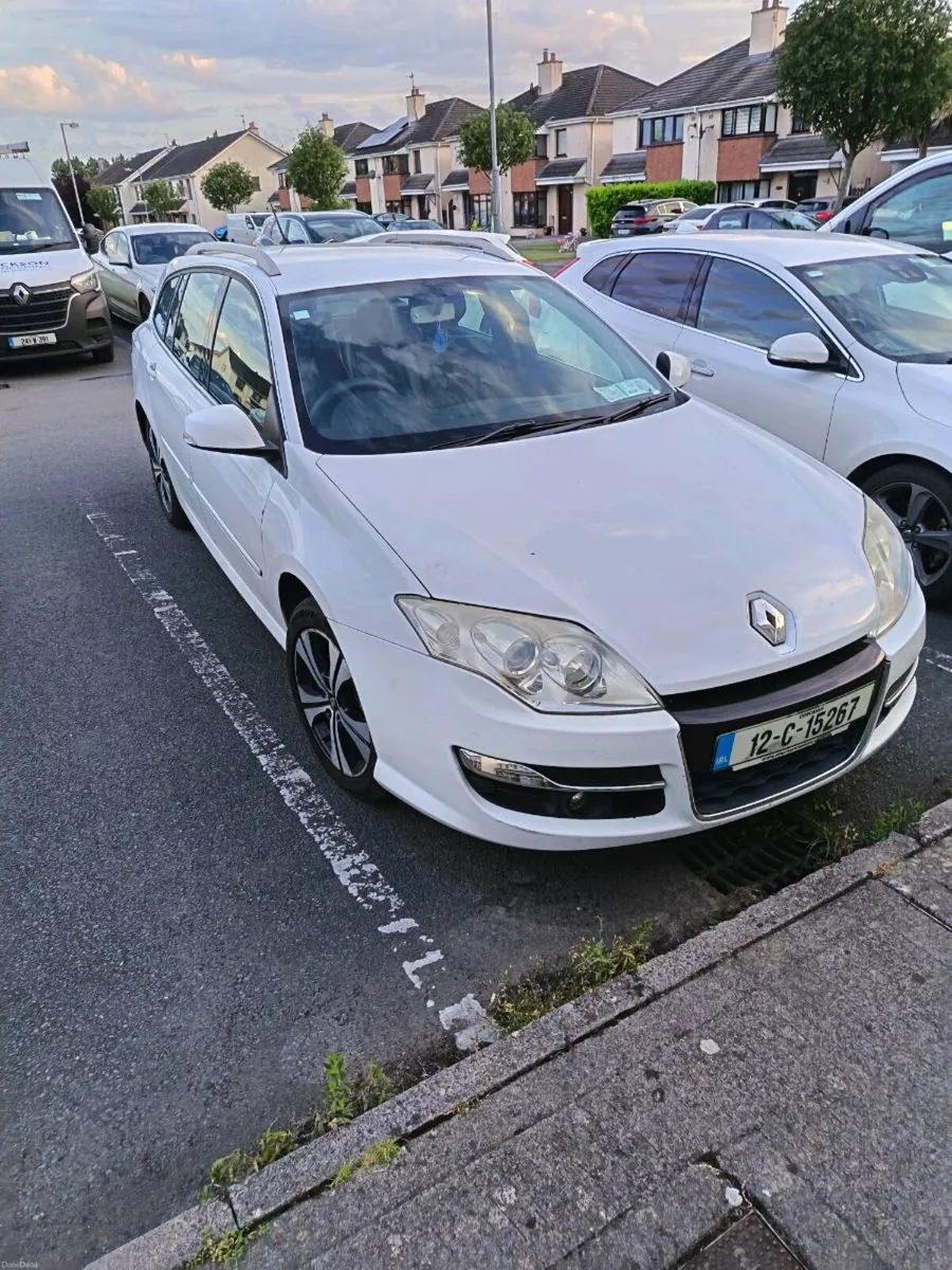 2012 renault laguna 1.5 diesel NCT and tax - Image 1