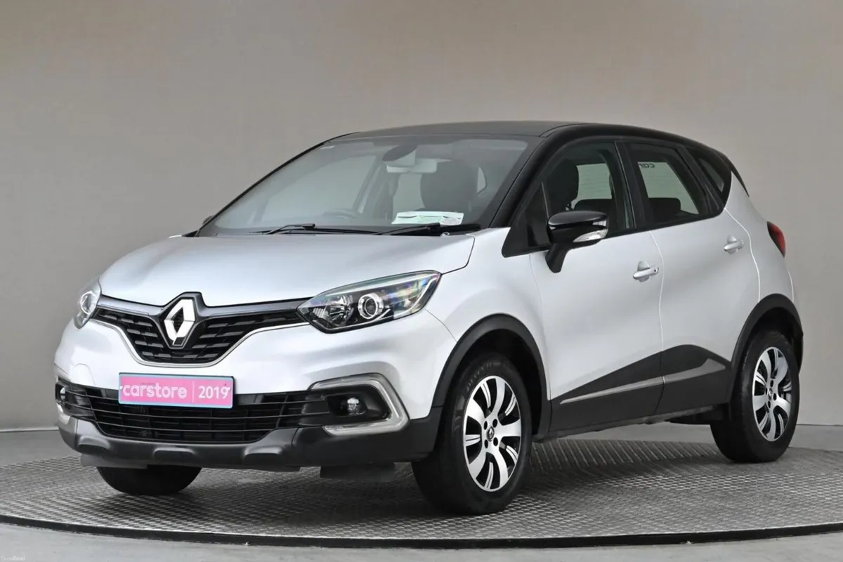 Renault Captur 0.9 TCE 90BHP PLAY ENERGY 5SPD BI-T - Image 3