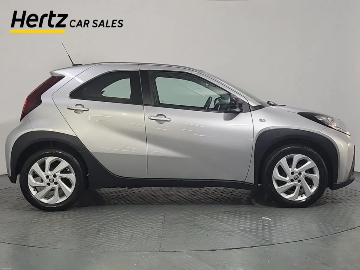 Toyota Aygo X PURE VVT-I 1.0 Petrol Manual - Image 4