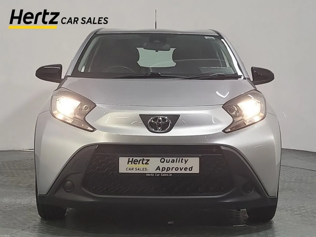 Toyota Aygo X PURE VVT-I 1.0 Petrol Manual - Image 5