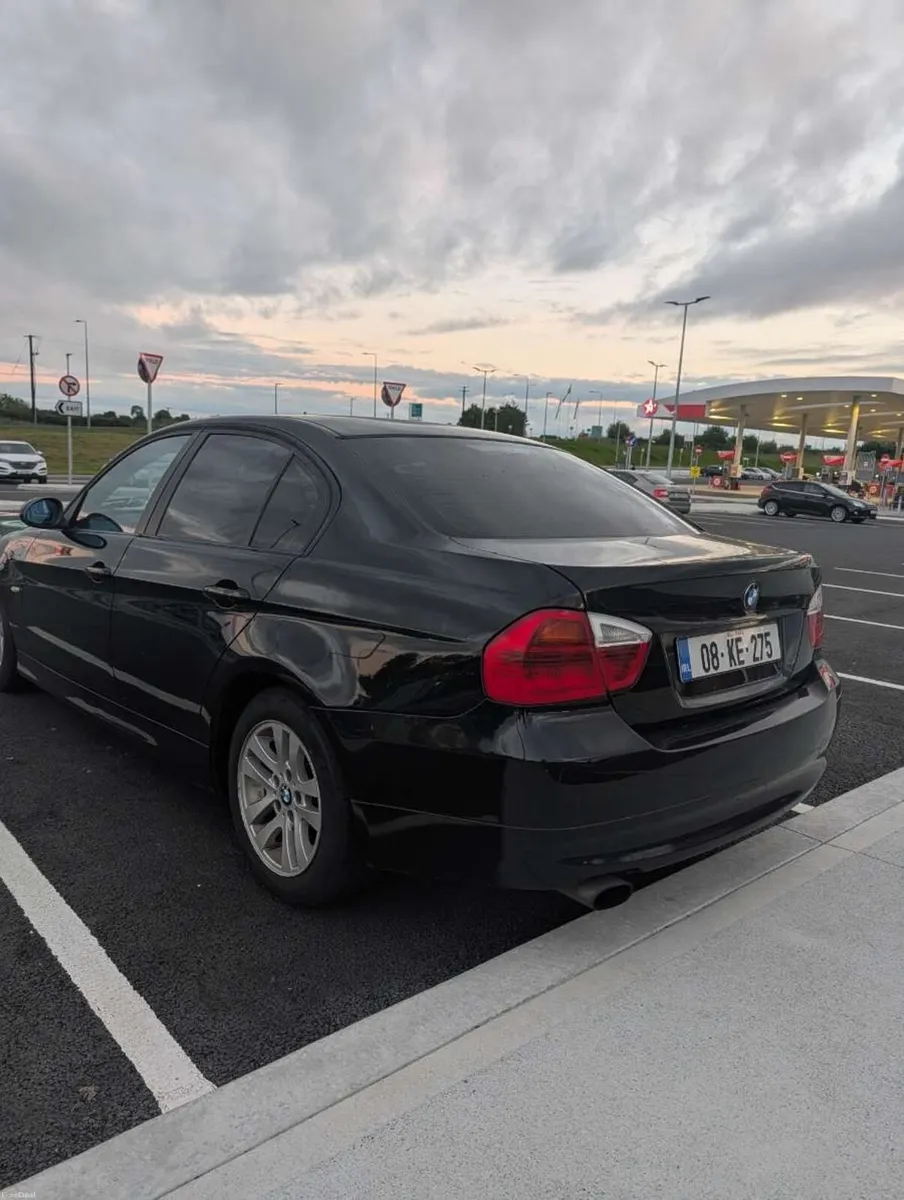 BMW 3 Series - Image 4