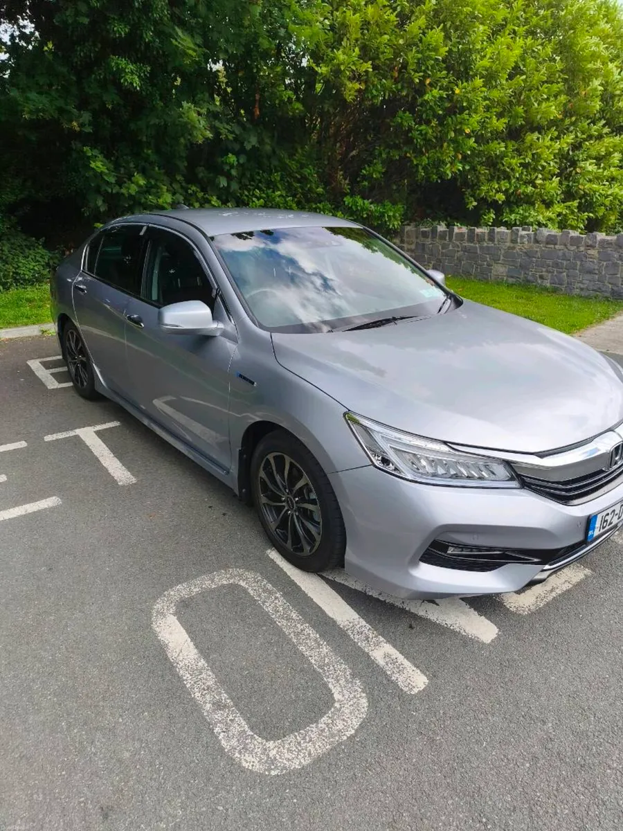 Honda Accord Hybrid EX - Image 3