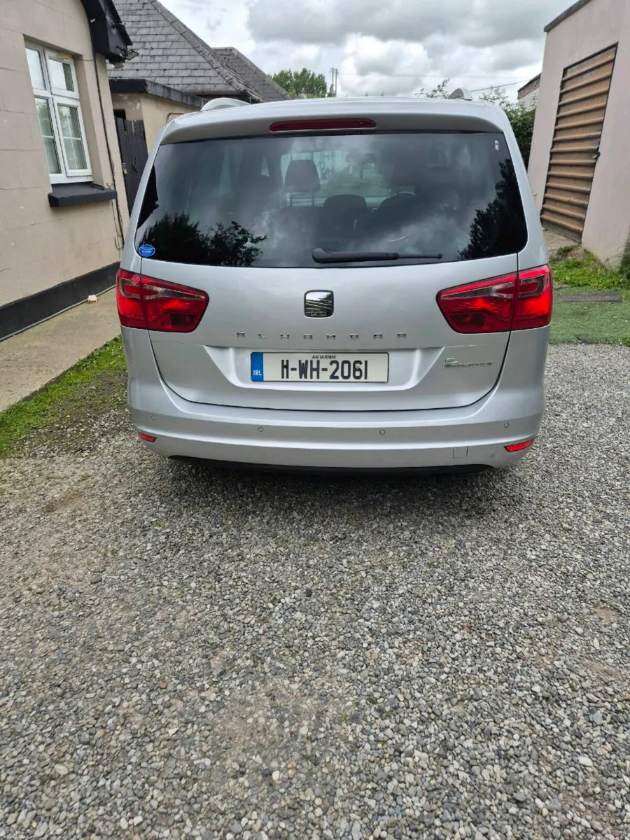 Car - Image 4