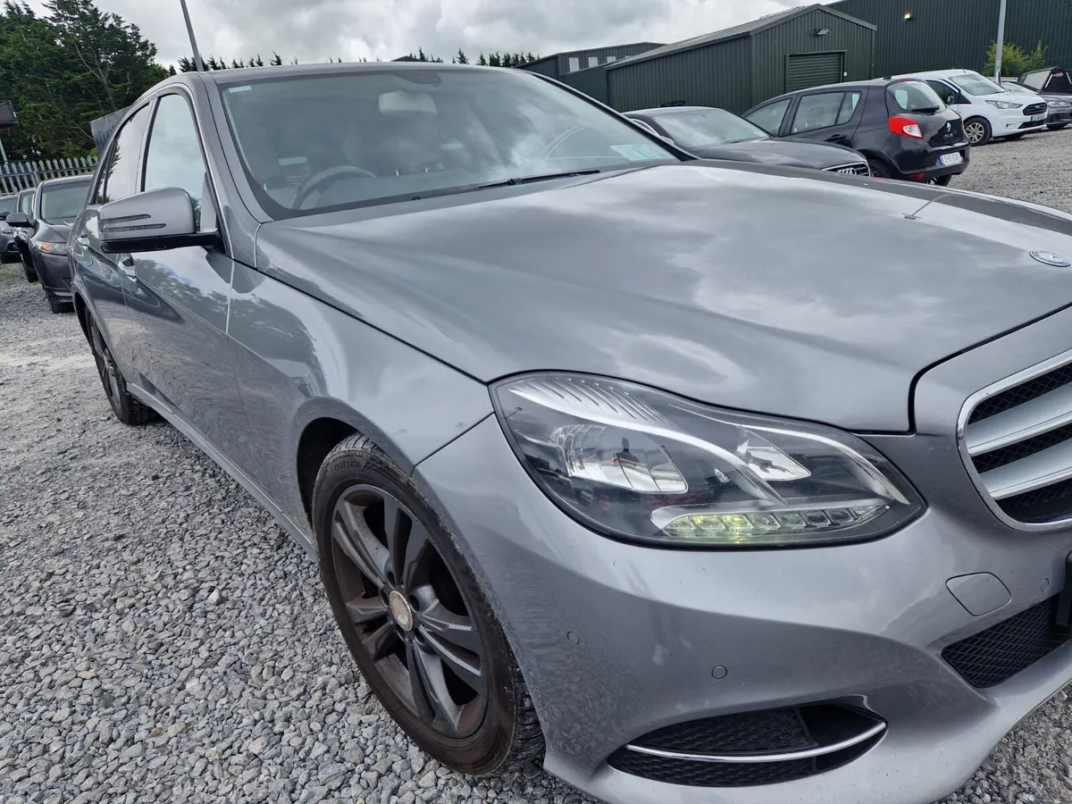 Mercedes-Benz E-Class 2014 - Image 2