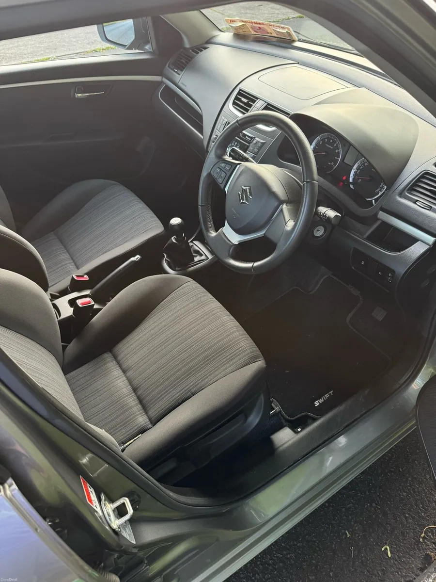 Suzuki Swift VERY LOW MILEAGE NEW NCT - Image 6