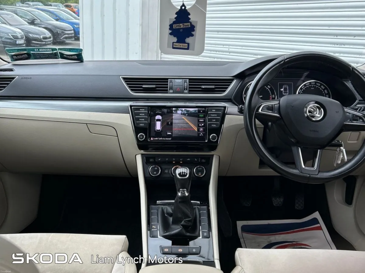 Skoda Superb Combi Style 1.6 TDI 120 BHP - Image 2
