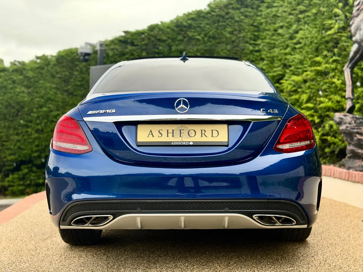 C43 AMG PREMIUM PLUS 362BHP 3.0 BI TURBO 4 MATIC - Image 6