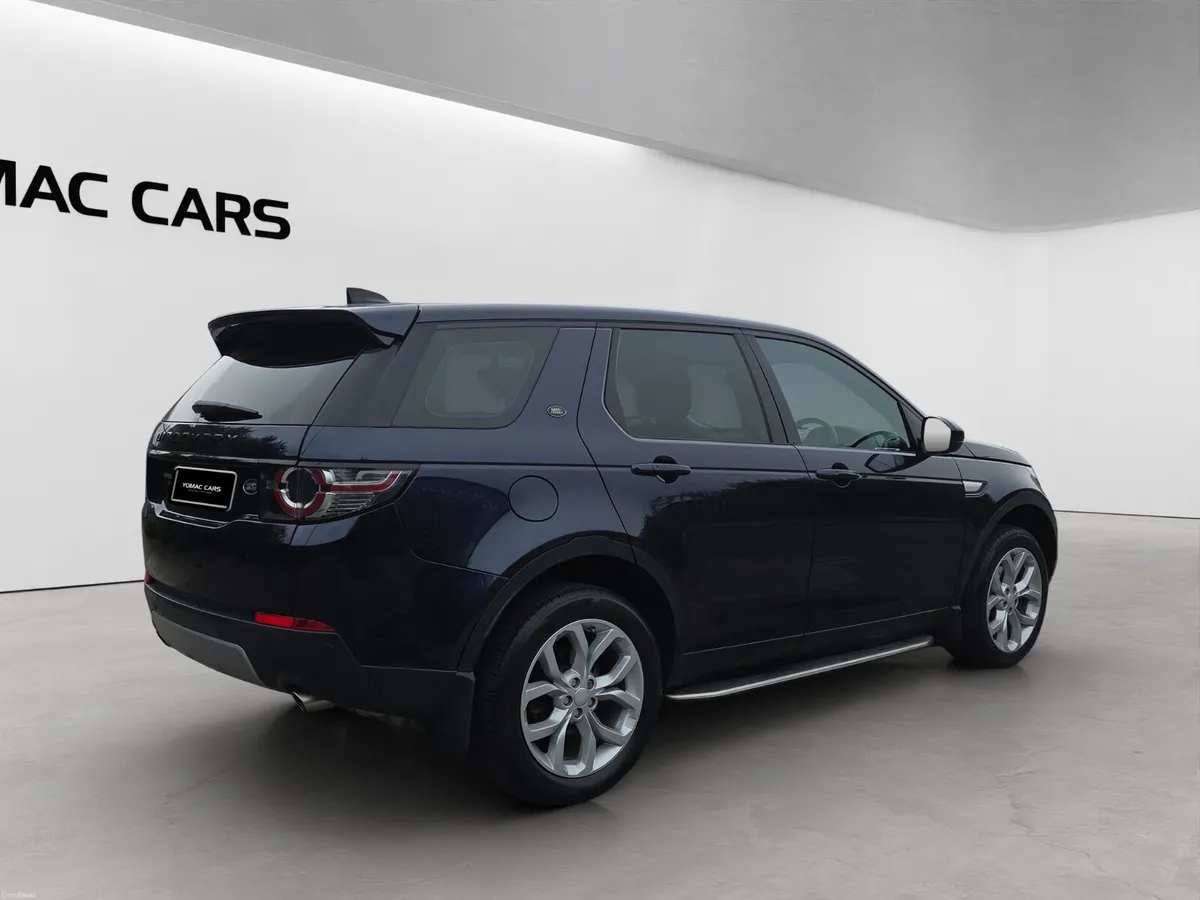 LAND ROVER DISCOVERY SPORT 2.0TD4 HSE AWD - 2017 - Image 6